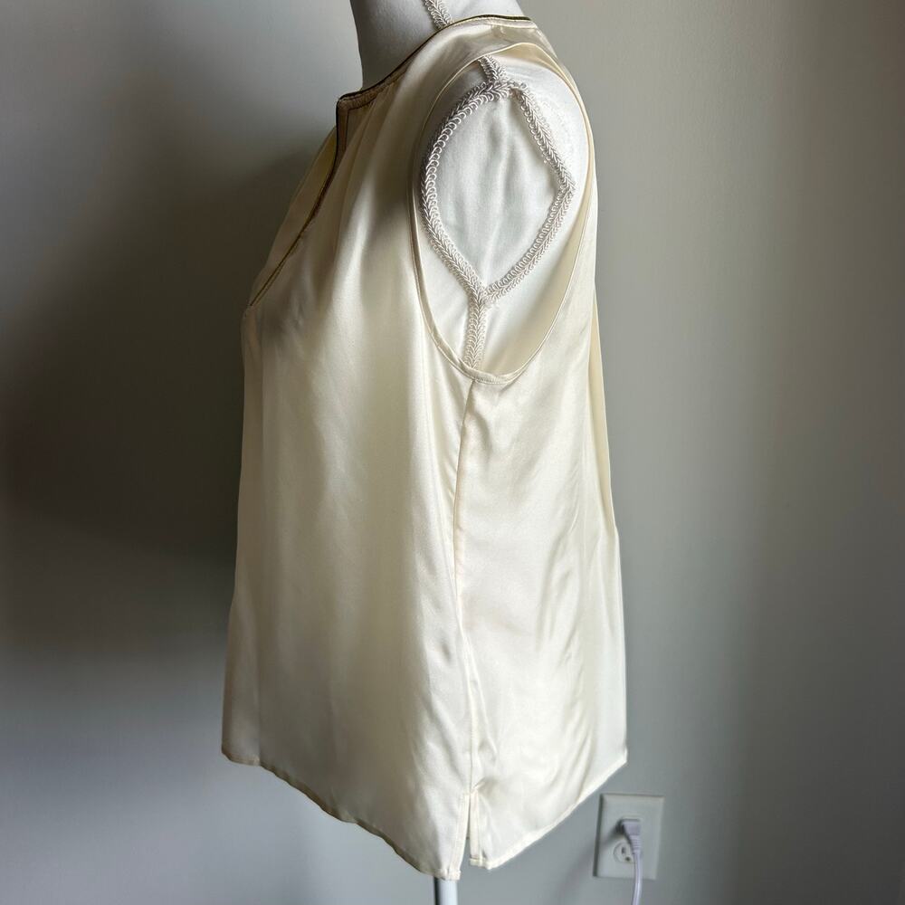 Tory Burch 100% Silk Cream and Gold Tunic Top Keyhole Blouse Quiet Luxury Size 2 - Picture 4 of 9